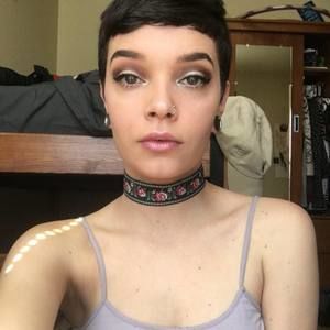 Meet your Posher, Gwen